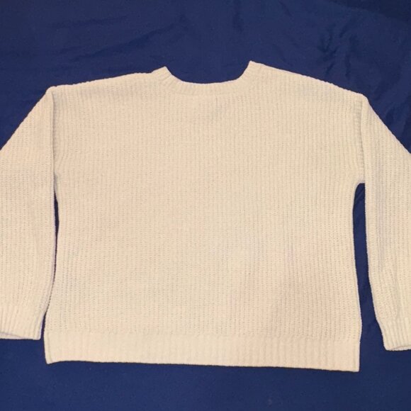 Maurices Textured Knit Sweater – Ivory Cream – Size M – Cozy Minimalist Pullover - Picture 4 of 4